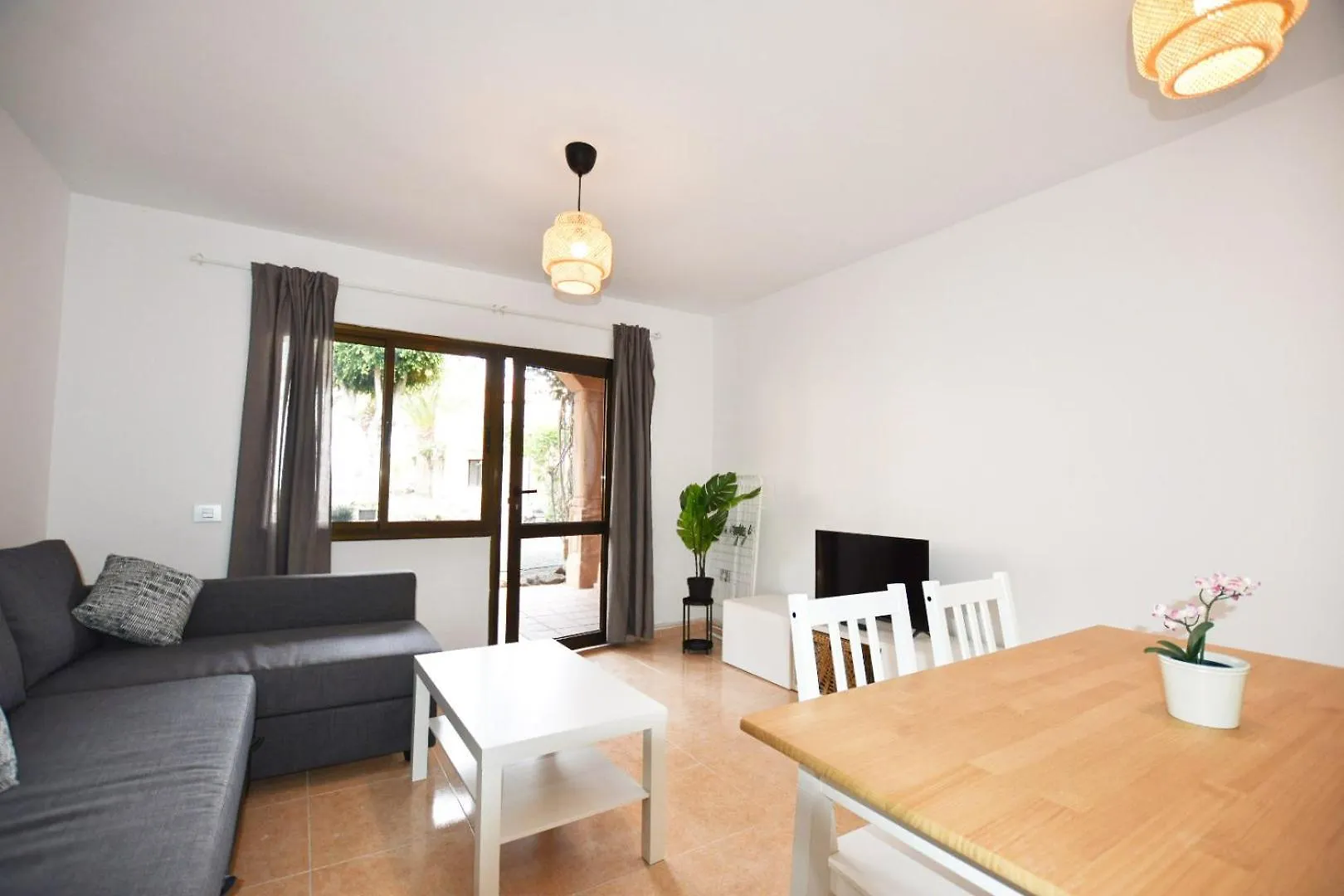 Apartment Ferienwohnung Book Jet - Oasis Corralejo Maxi-Pool !Renovated! Spanien